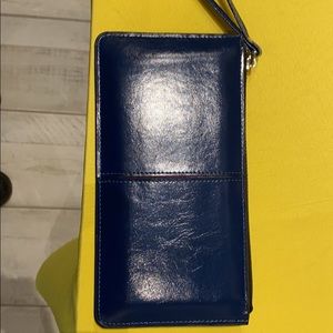 Brand NEW: Dark Blue Medium sizes Wristlet